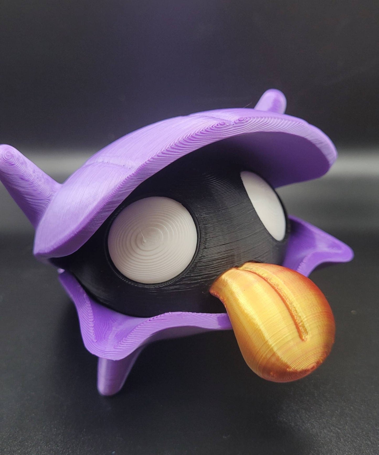 3D printed pokemon: Shellder with articulated shell.