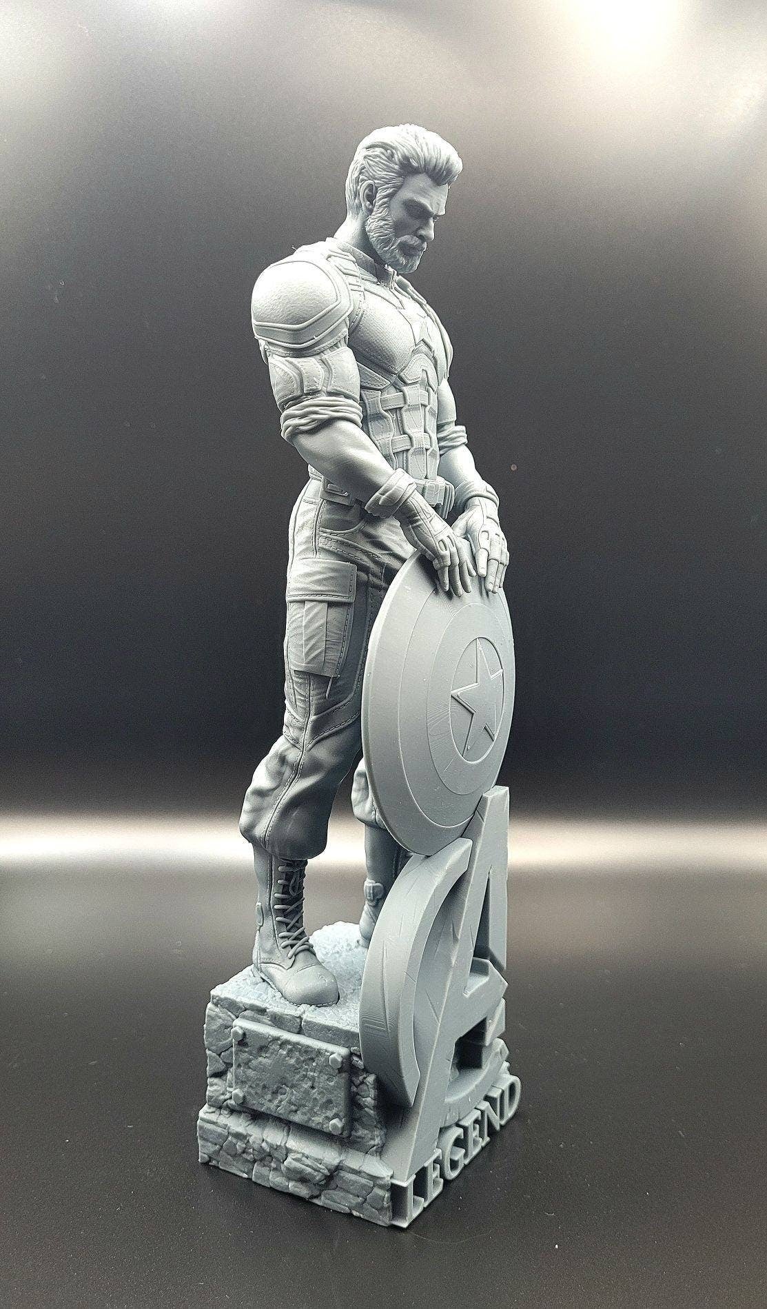 3D 14k resin printed Captain America statue. Interchangeable head. Desktop decoration.