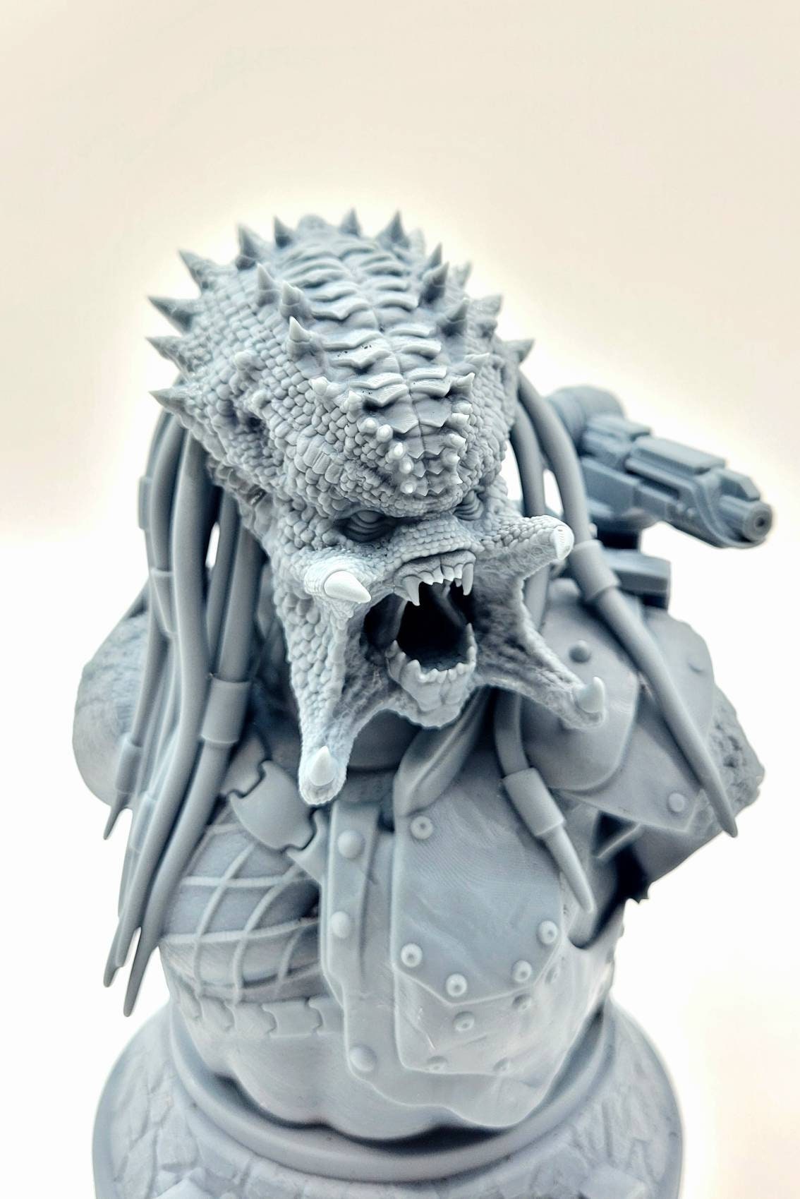 3D 14k resin printed Predator with interchangeable face! Fan art bust.