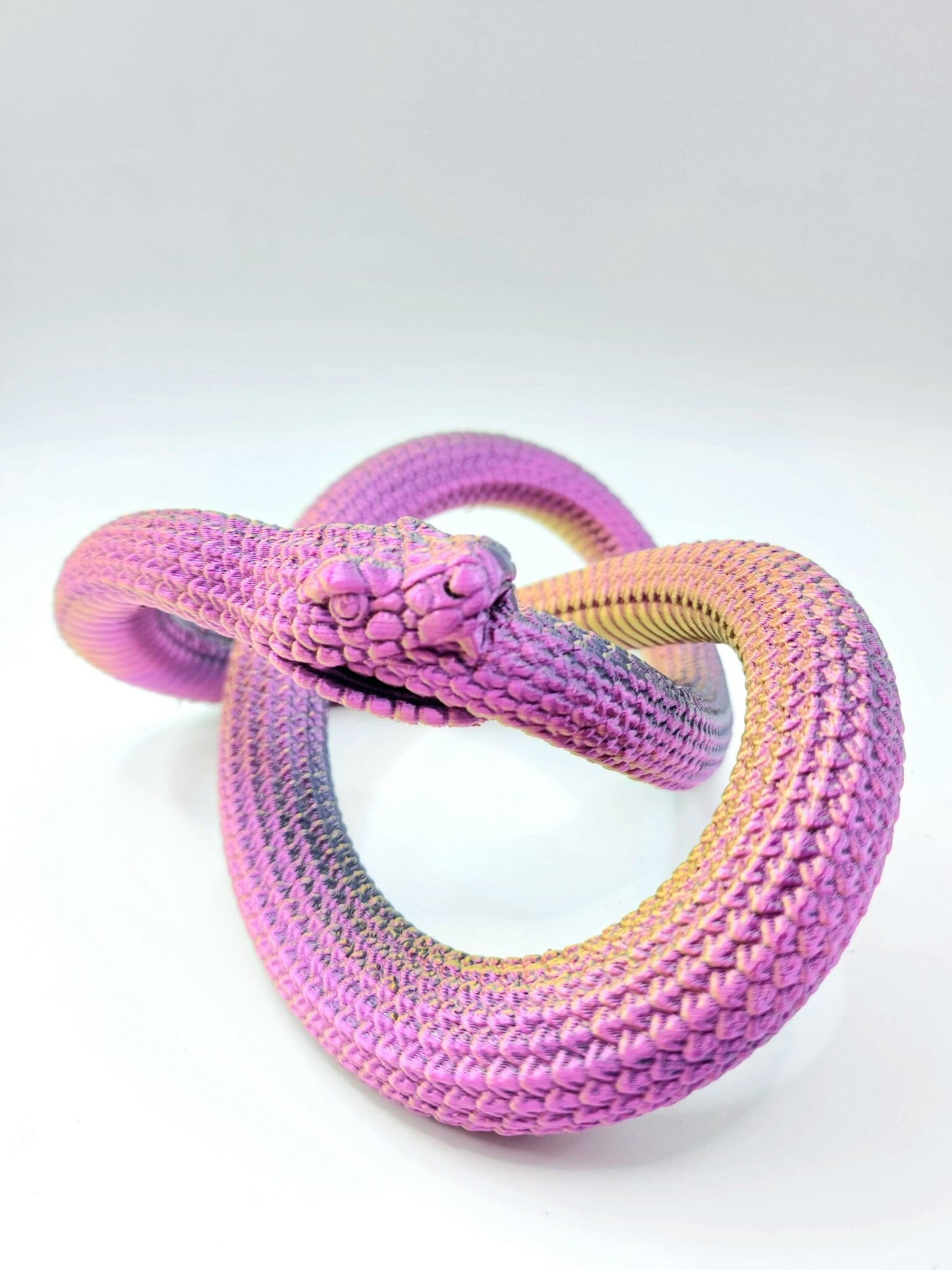 Ouroboros Knot 3D printed desktop decoration, toy, symbol.