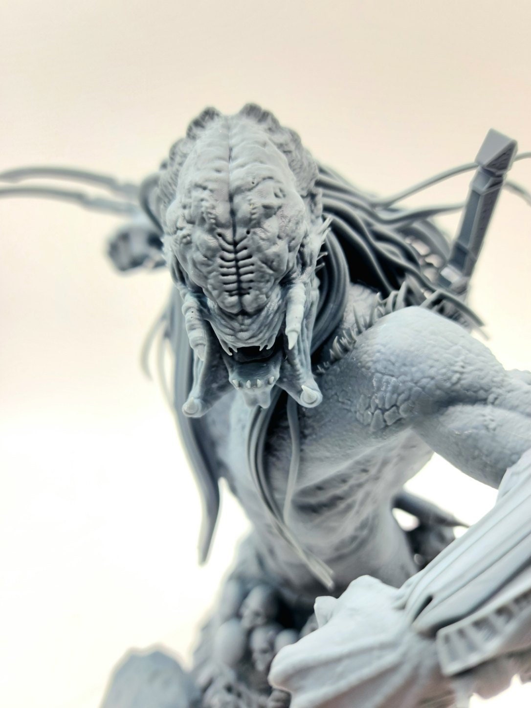 3D 14k resin printed Predator from movie Prey. Fan art.