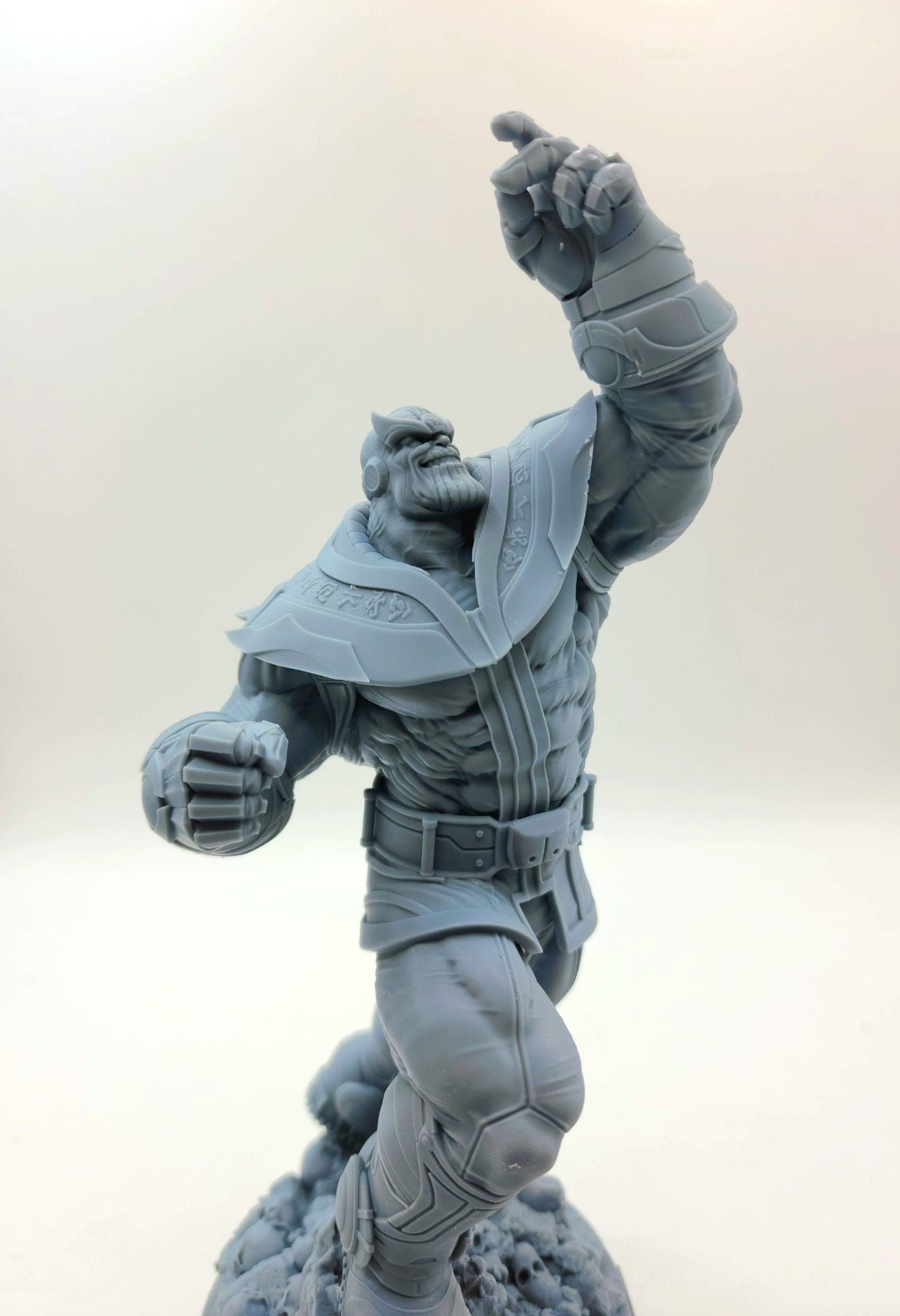 3D 14k resin printed Thanos desktop decoration toy. Fan art