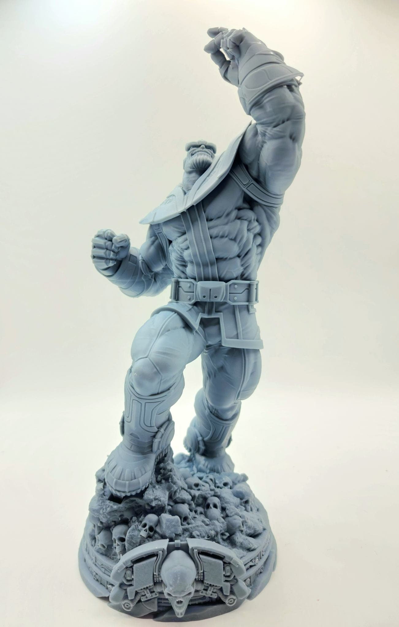 3D 14k resin printed Thanos desktop decoration toy. Fan art