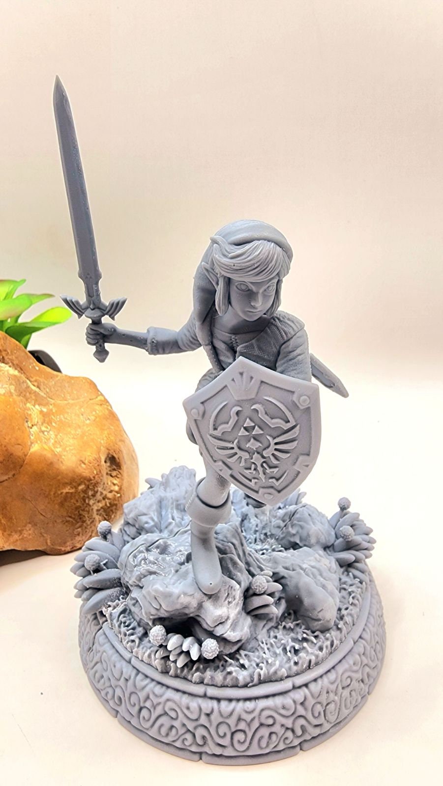 3D 14k resin printed Link statue from legend of Zelda. FAN art.