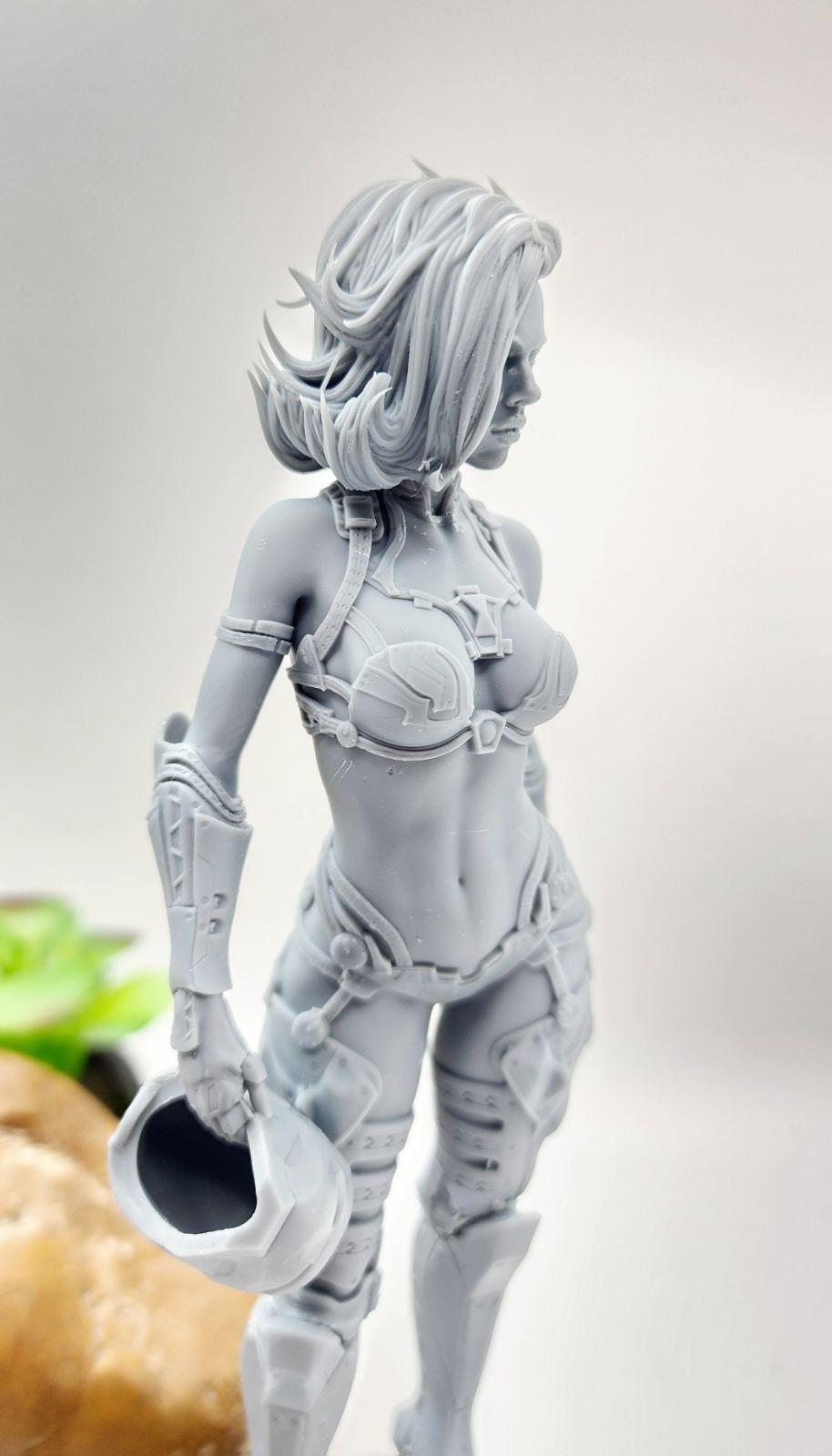 3D 14k resin printed iron widow. Fan art.