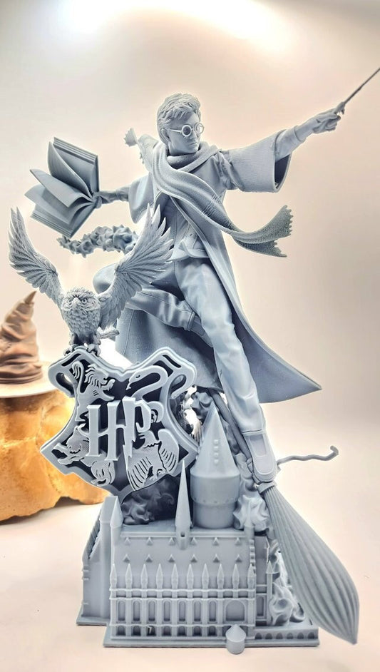 8k resin printed Harry Potter statue. Fan art, desktop decoration.