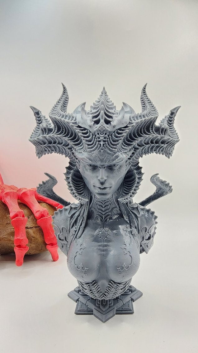 3D 14k resin printed. Lilith, the female demon from Diablo desktop decoration.