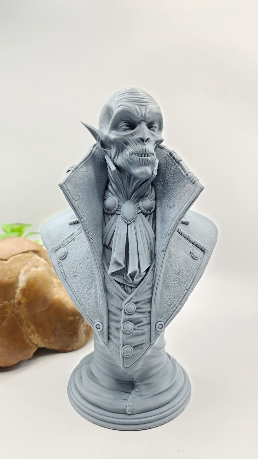 Nosferatu 8k resin printed bust, desktop art, fan art, desktop decoration.