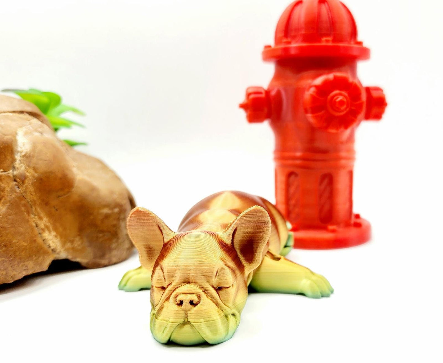 3D printed british bulldog, articulated fidget sensory toy. With an optional fire hydrant.