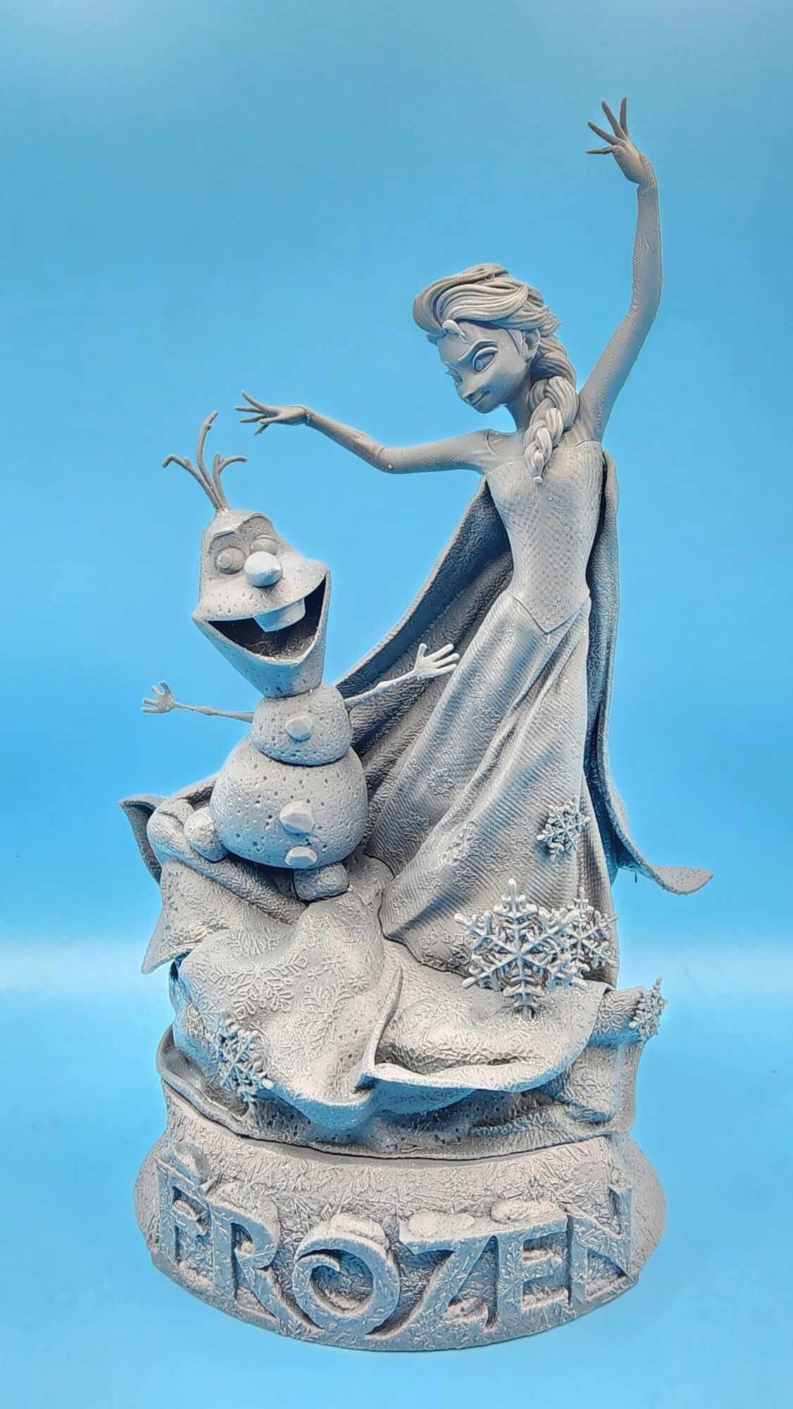 3D 14k resin printed Elsa and Olaf dancing, desktop decoration, fan art.