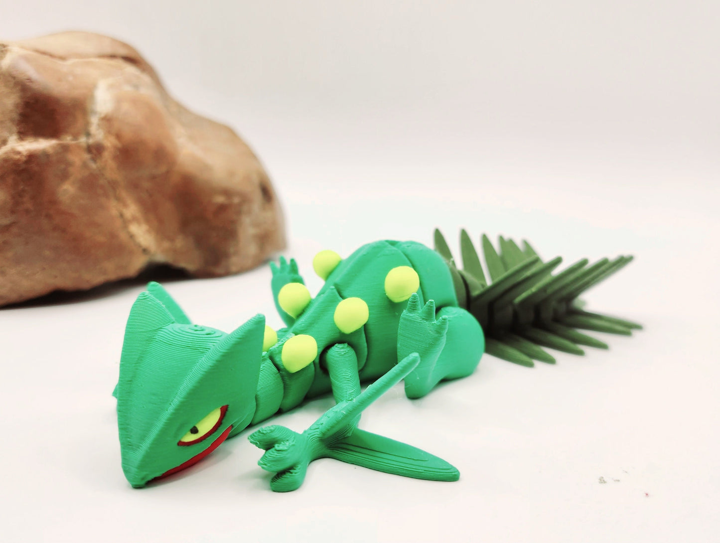 3D printed Sceptile, articulated fidget toy, sensory toy, desktop toy.