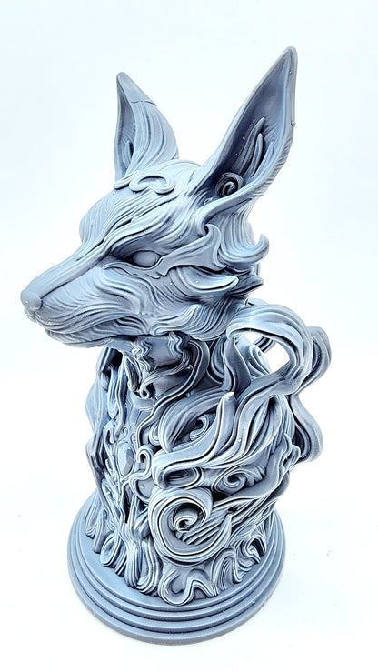 3D 14k resin printed Kitsune Desktop Decoration.