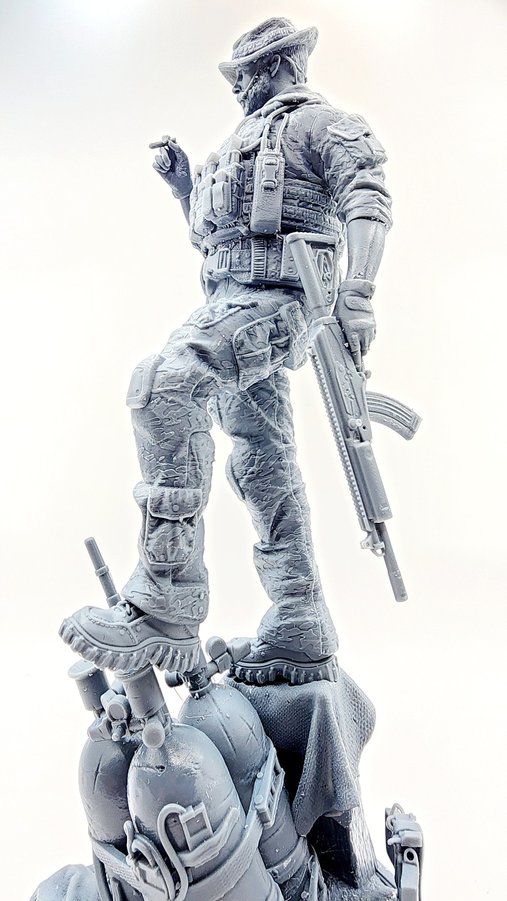 3D 14k resin printed Captain Price from COD desktop decoration, statue, fan art.