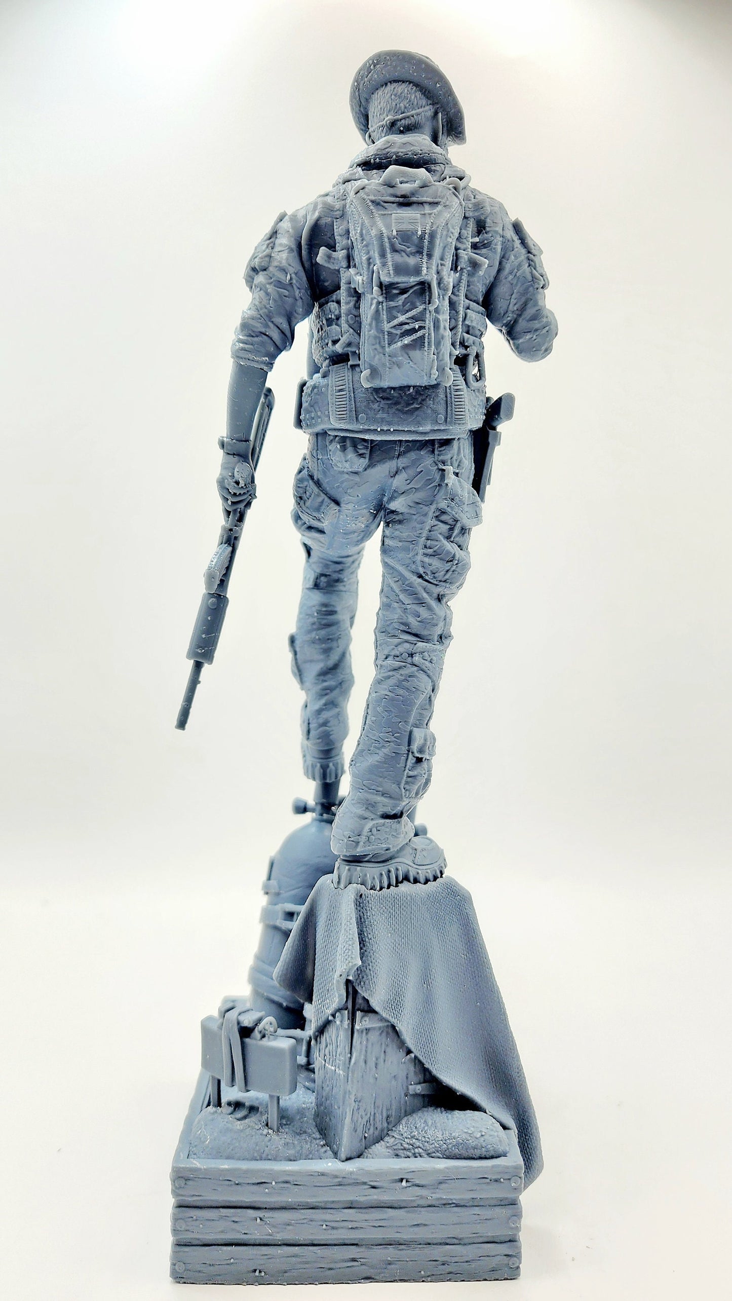 3D 14k resin printed Captain Price from COD desktop decoration, statue, fan art.