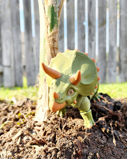 3D printed dinosaur Triceratops desktop fidget, sensory toy.