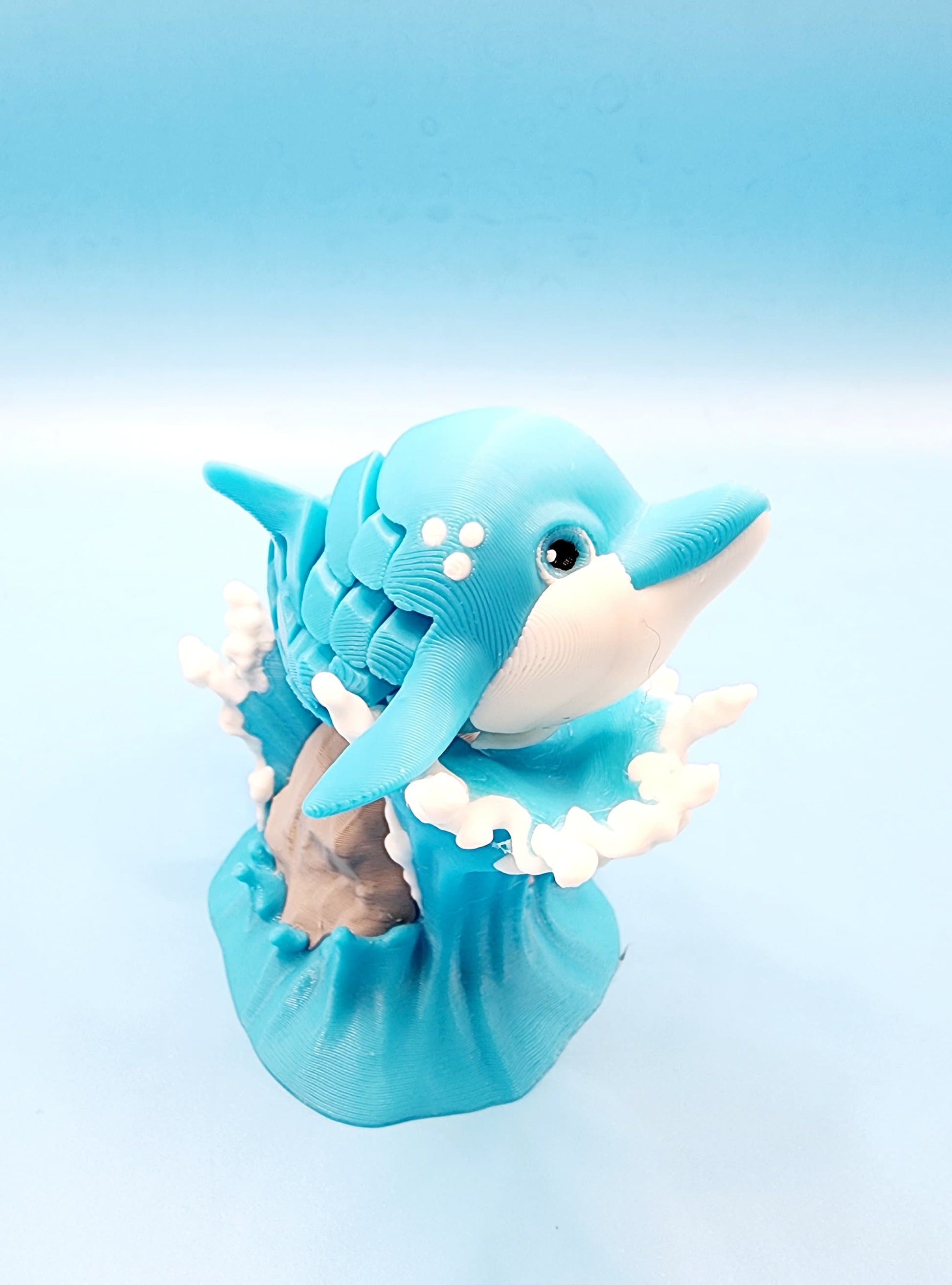 3D printed articulated Dolphin desk toy, figet, sensory toy.