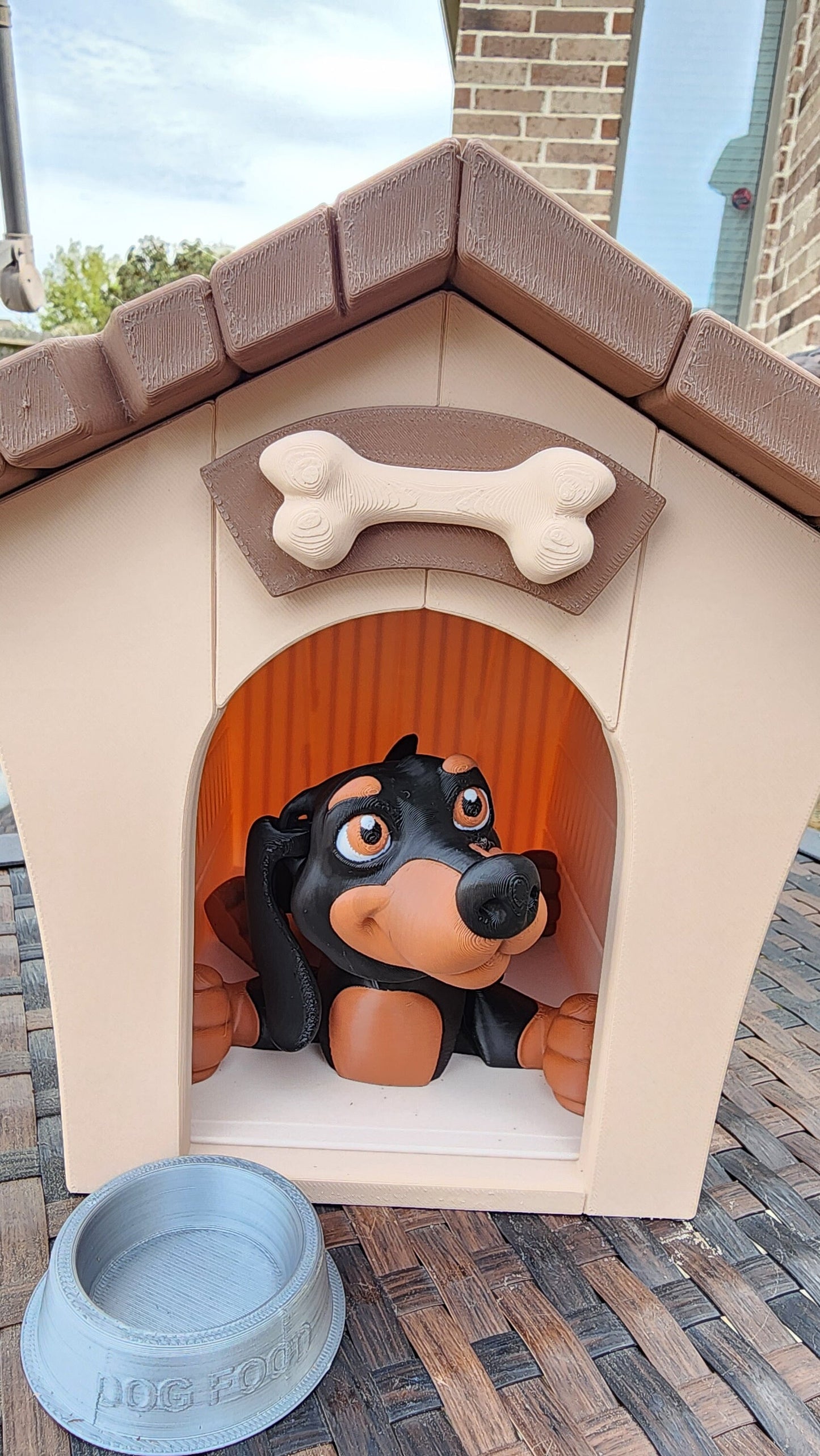 3D printed articulate Dachshund with a Kennel, and bowl. Fidget, sensory toy.