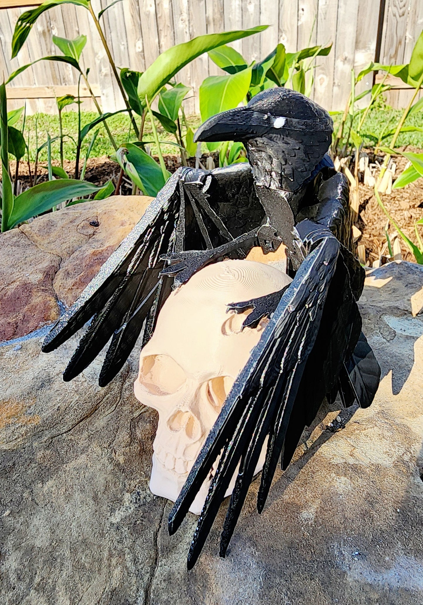 3D printed articulated Raven with articulated wings, fidget, sensory toy with optional skull base.