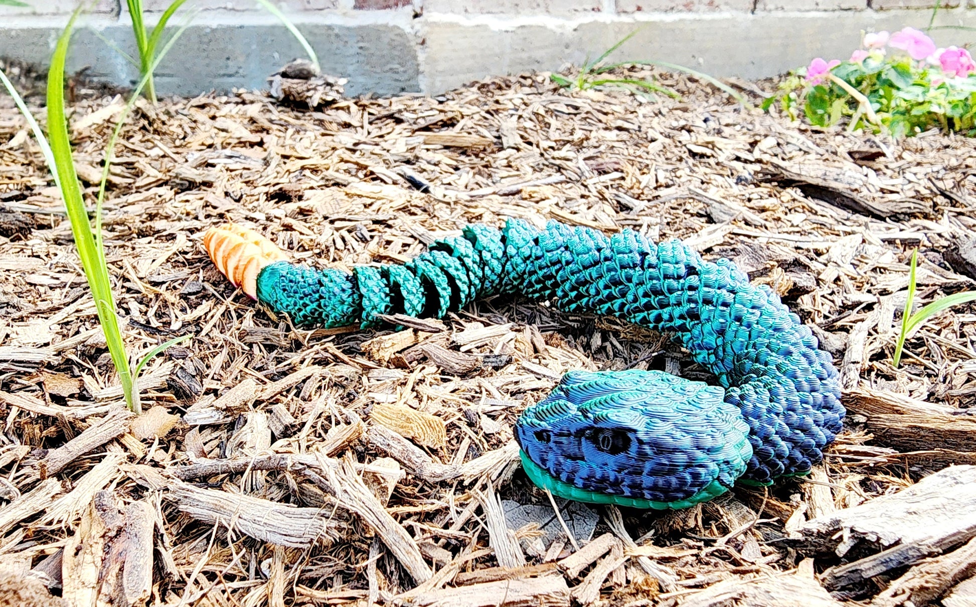 3D printed articulated rattlesnake fidget, sensory toy, desk toy.