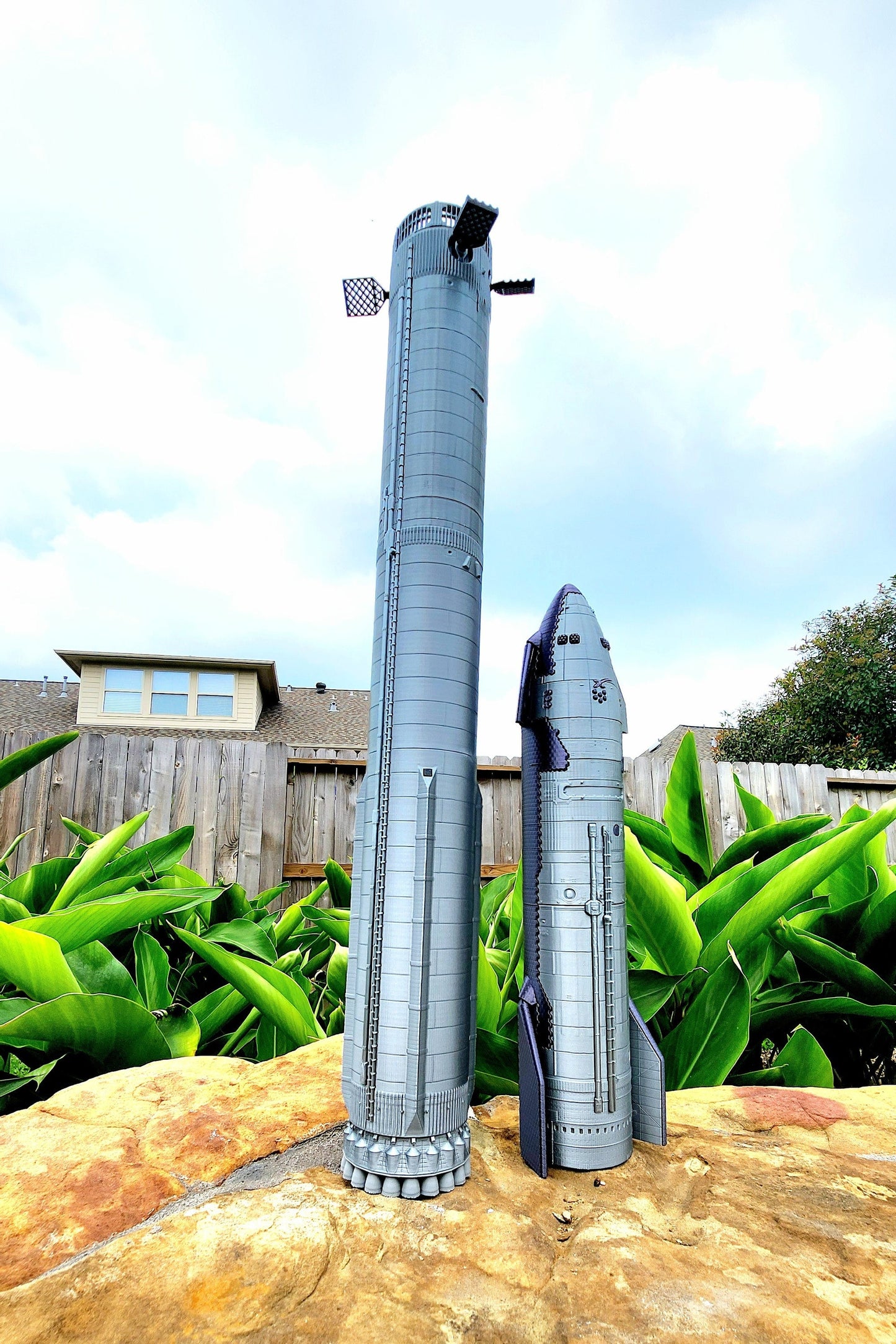 3D printed B10 Super Heavy Booster, OLM, and S28 Starship Desk Decoration, Toy, Model.