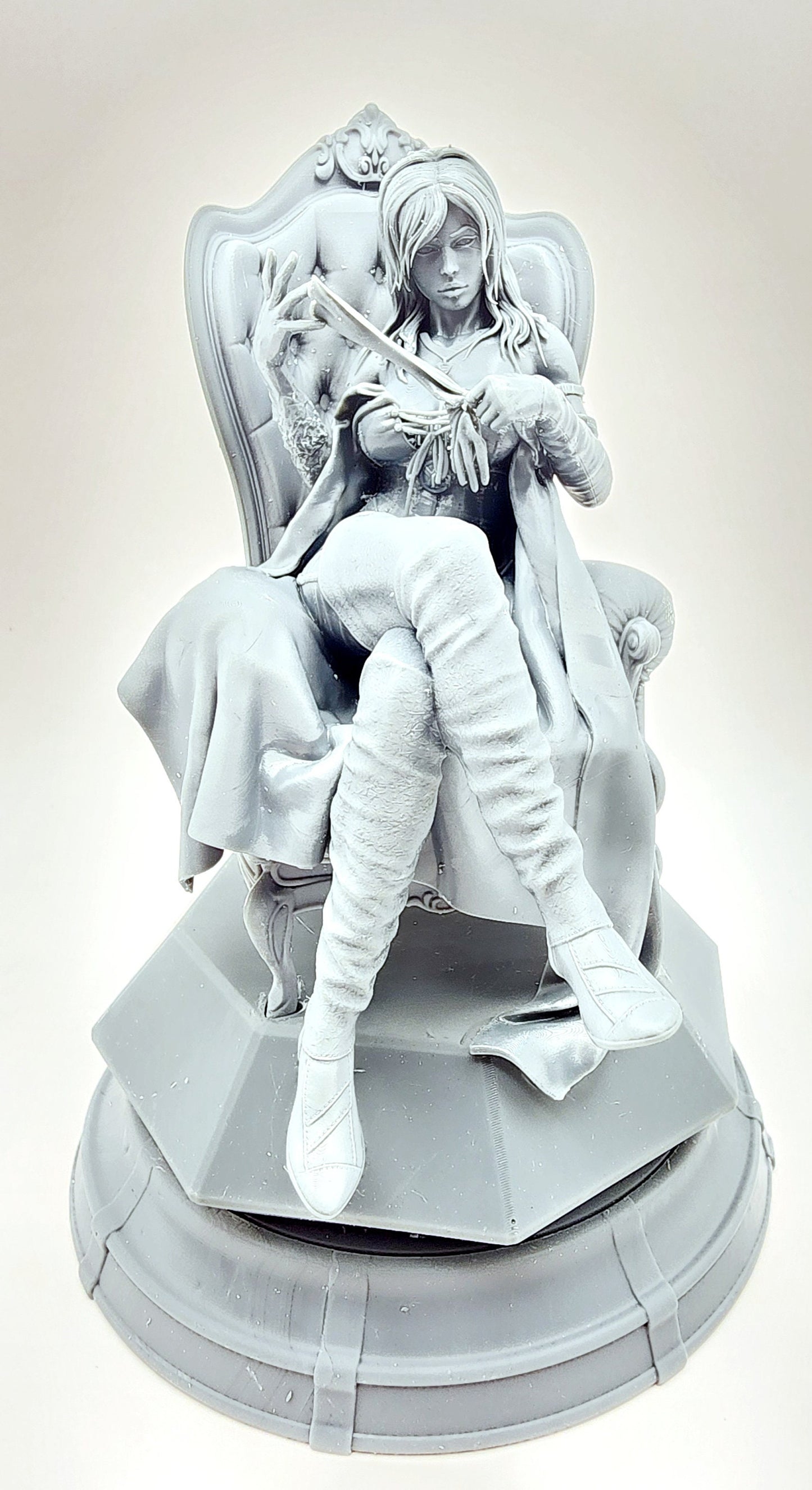 3D 14k resin printed Emma Frost desk decoration, statue.