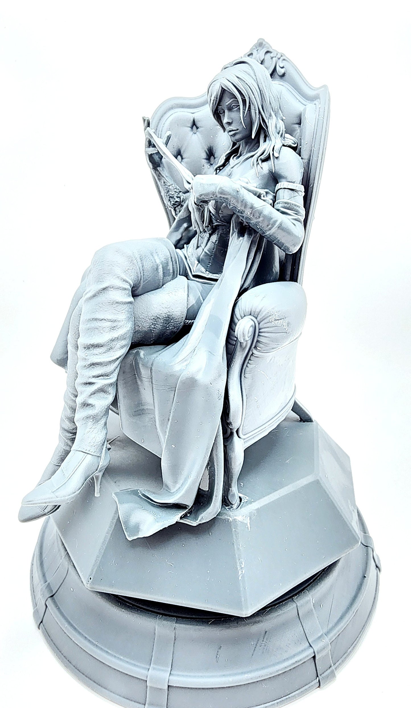 3D 14k resin printed Emma Frost desk decoration, statue.