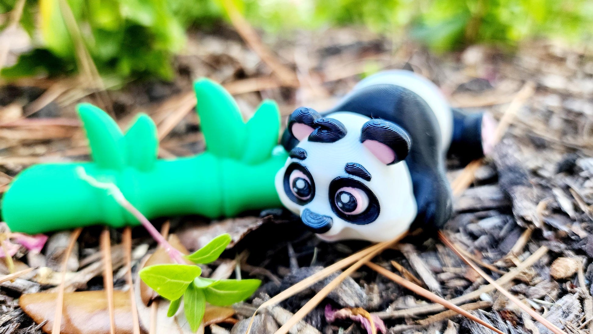 3D printed articulated mini-Panda with bamboo fidget, sensory toy.