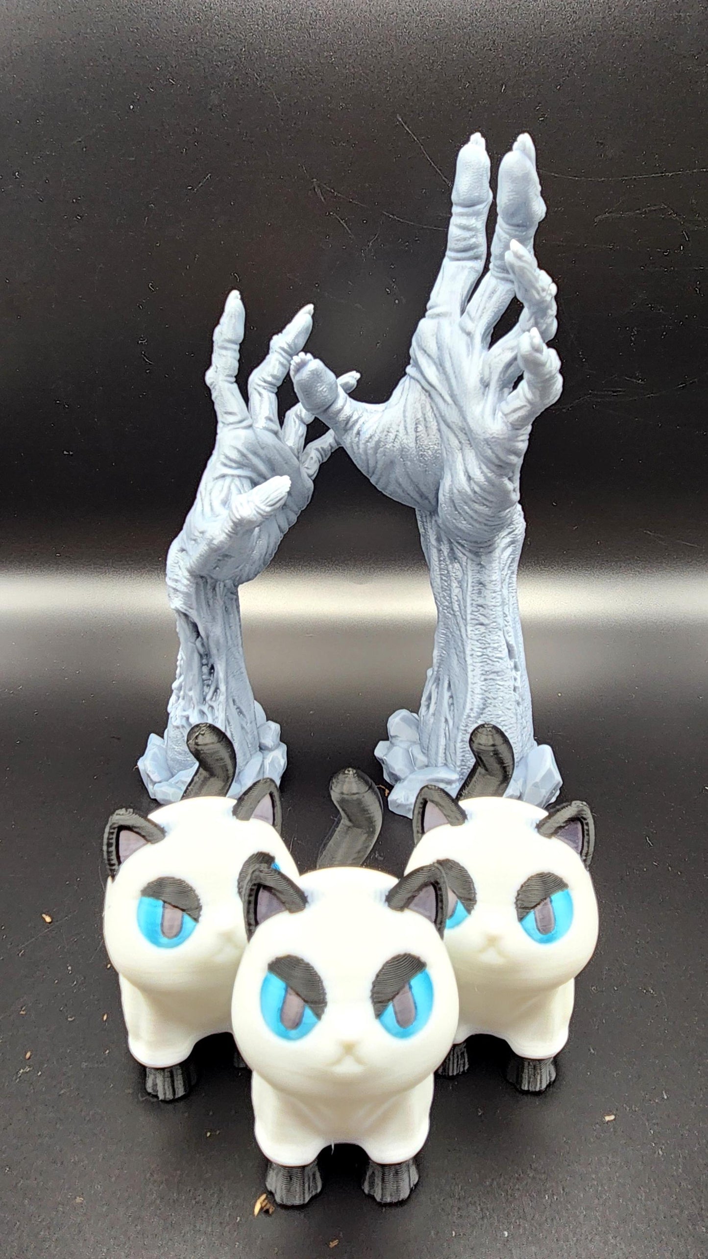 3D 14k resin printed Zombie Hand, Halloween decoration, Desktop Decoration.