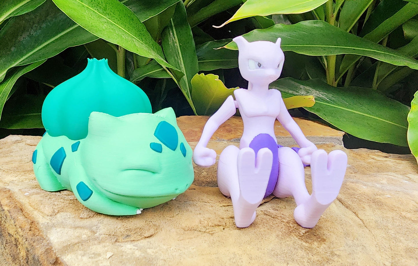 3D printed articulated Mewtwo fidget toy, sensory toy, desktop toy.