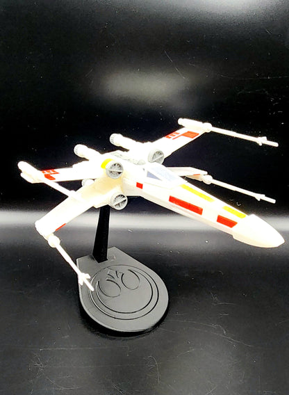 3D printed articulate X-Wing fighter. Action Figure, Desktop Decoration. Fan art.