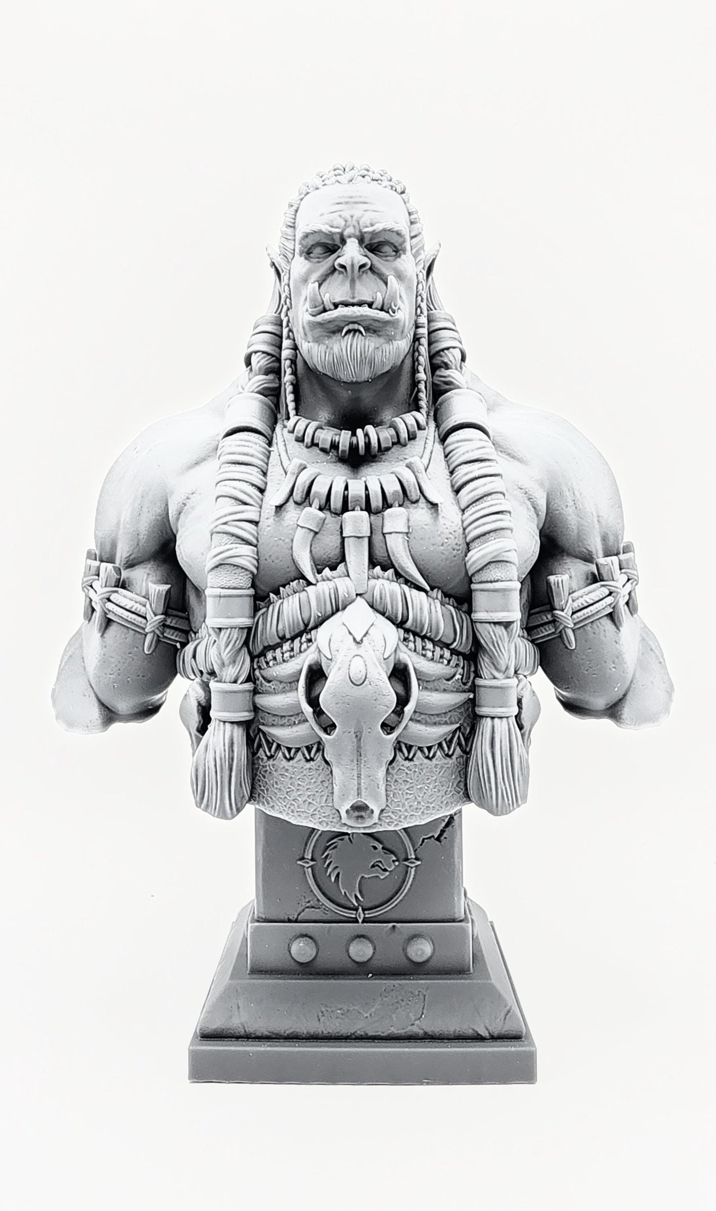 3D 14k resin printed Durotan bust. Desktop Decoration.