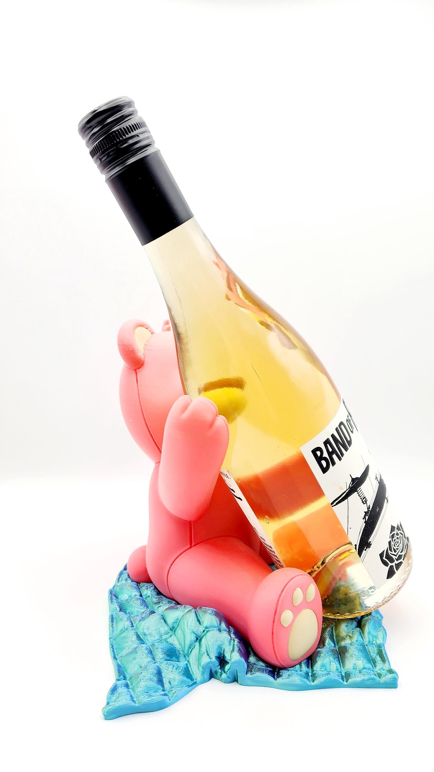 3D printed Teddy's Toast Wine Holder.