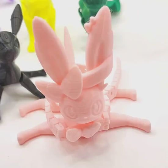 3D printed eeveelution series. Articulated, fidget toy.